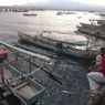 Laut Tercemar, Nelayan di Teluk Bima Berhenti Melaut