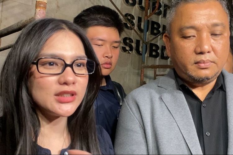 Davina Karamoy Jadi Korban Hanania Travel, Bayar 10.000 Dollar AS untuk Haji