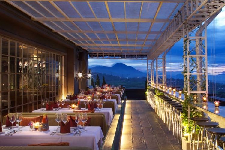 Belle Vue French and Italian Bistro di GH Universal Hotel Bandung