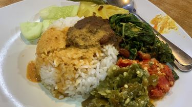 Resep Sambal Cabe Ijo Padang, Rahasia Gurih Seperti di Rumah Makan!