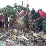 Terbawa Gelombang Pasang, Sampah Kiriman Menumpuk di Pulau Masalembu Sumenep