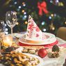 Hadirkan Set Alat Makan Bertema Natal yang Cantik