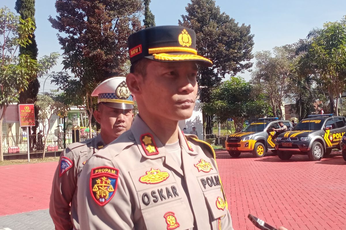 Kapolres Batu, AKBP Oskar Syamsuddin saat diwawancarai awak media pada Senin (4/9/2023).