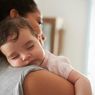 Tips Aman Penggunaan Minyak Esensial untuk Bayi