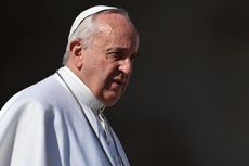 Paus Fransiskus Gelar Ajang Cukur Gratis untuk Tunawisma 