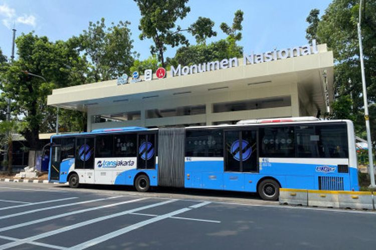 Ilustrasi halte bus Transjakarta Monas