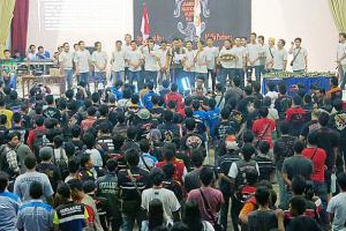 Ikrar Honda Bikers pada acara Jambore Supra X di Jepara, Jawa Tengah (17/5/2014)