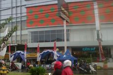 Gudang Hypermart Terbakar, Pengunjung Mal Panakukang Berhamburan