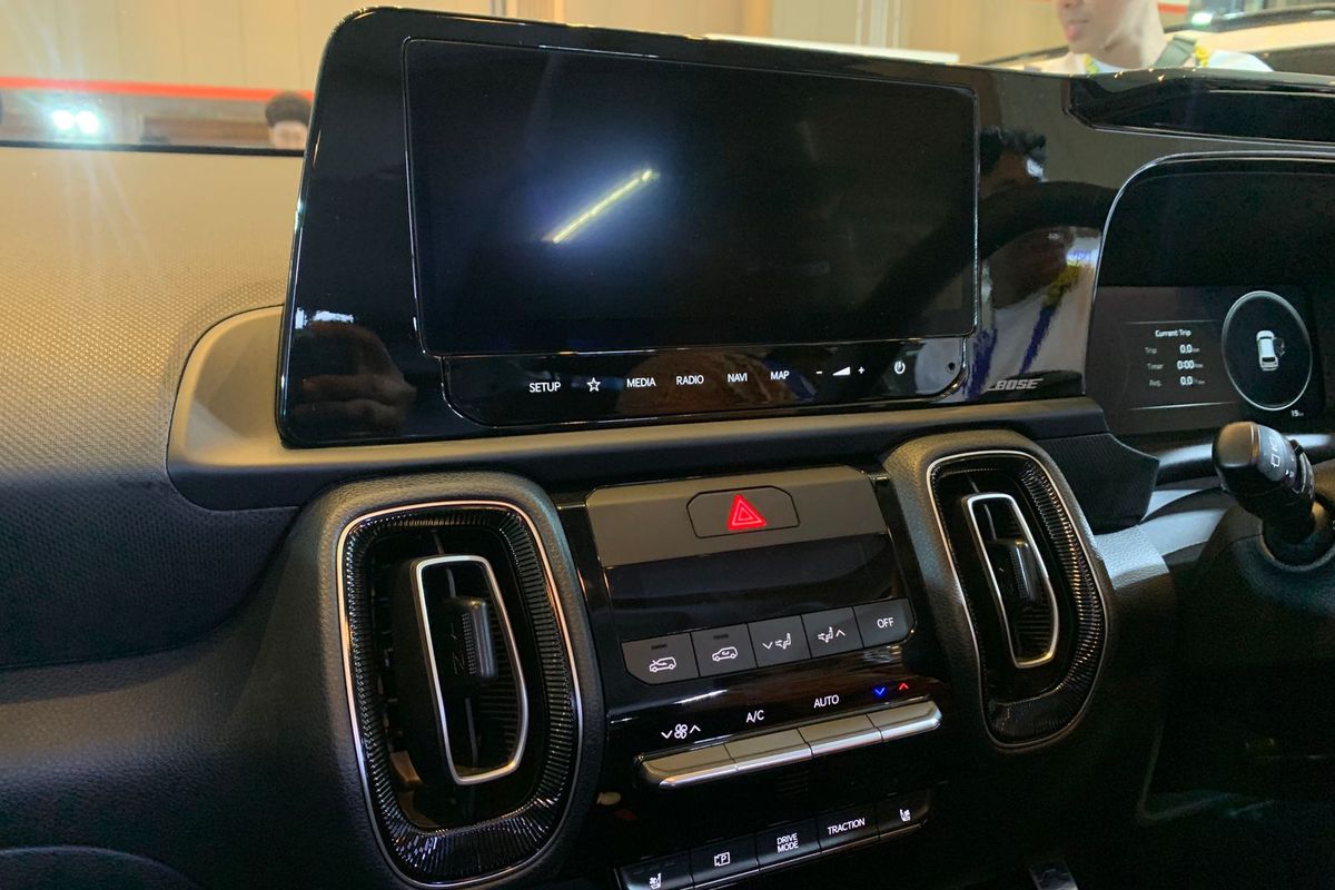 Tampilan head unit The New Kia Sonet