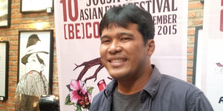 Produser film Siti, Ifa Isfansyah, menghadiri jumpa pers Jogja-Netpac Asian Film Festival yang bertajuk [Be]Coming, di Pavilium 28, Petogogan, Jakarta Selatan, Senin (24/11/2015).