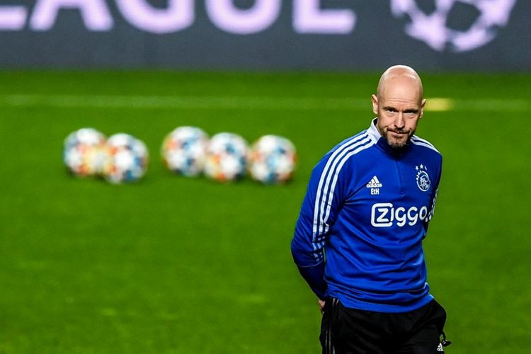 Pelatih Ajax Amsterdam, Erik ten Hag, kian dikaitkan dengan kepindahan ke klub Liga Inggris, Manchester United, musim depan.