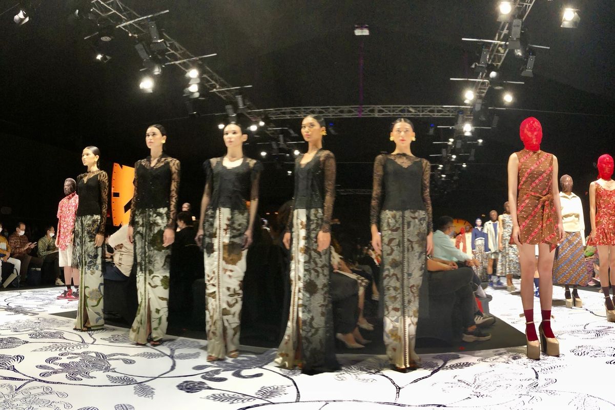 Koleksi Lakon Indonesia dan Cahyo di JF3 Fashion Festival 