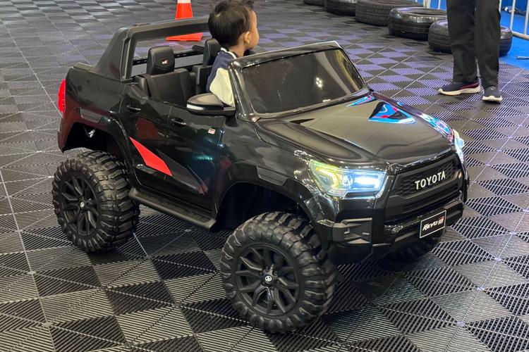 Toyota Hilux GR Sport Volta Toys