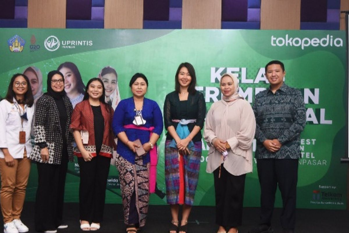 Tokopedia berkolaborasi dengan Kepala Dinas Koperasi & UKM Provinsi Bali dan UMKM Perempuan Perintis (UPRINTIS) untuk pertama kalinya menyelenggarakan Kelas Perempuan Maju Digital (KPMD).
