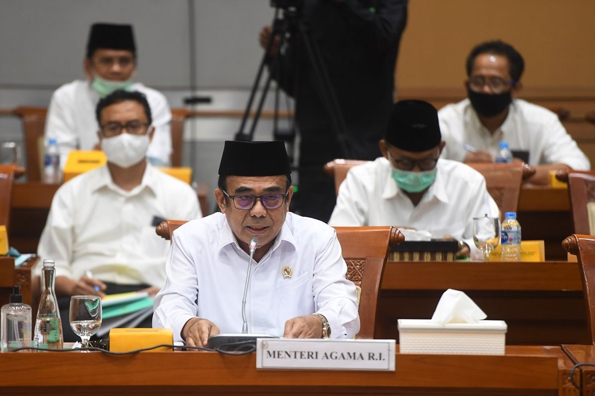 Minister of Religious Affairs Fachrul Razi speaks during a meeting at the parliament building in Jakarta on July 7, 2020. ANTARA FOTO/Akbar Nugroho Gumay/foc.