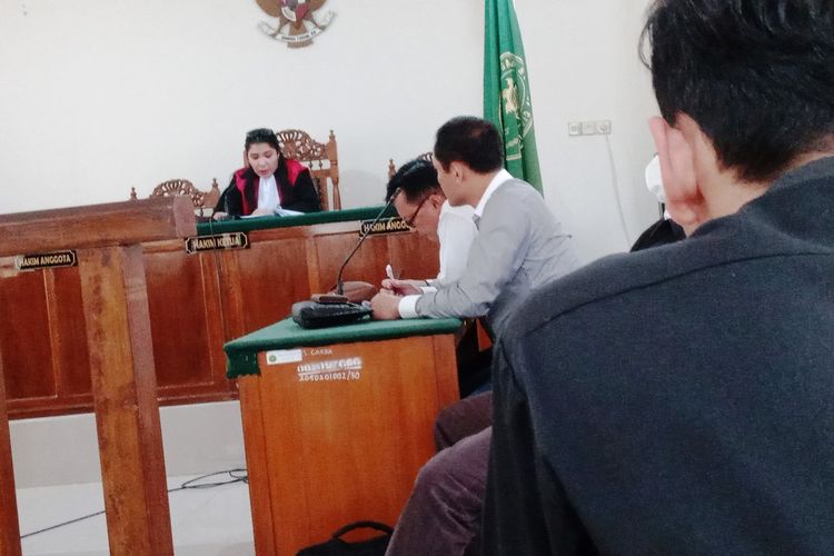 Hakim tunggal Pengadilan Negeri CIanjur menulak permohonan praperadilan tersangka Sugeng Guruh terhadap institusi kepiolisian, Senin (27/2/2023) petang.