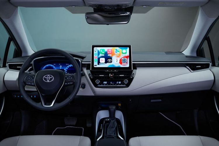 Toyota Corolla Altis Hybrid 2023