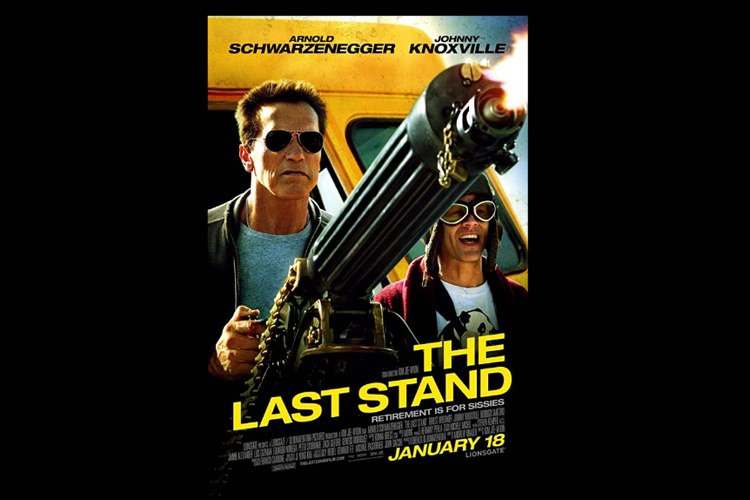 Arnold Schwarzenegger dan Johnny Knoxville dalam film aksi garapan sutradara Kim Jee Woon, The Last Stand (2013).