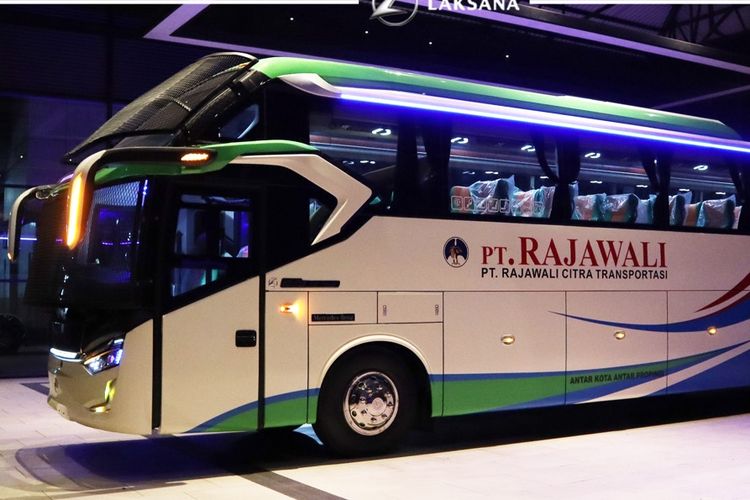Bus AKAP baru PO Rajawali