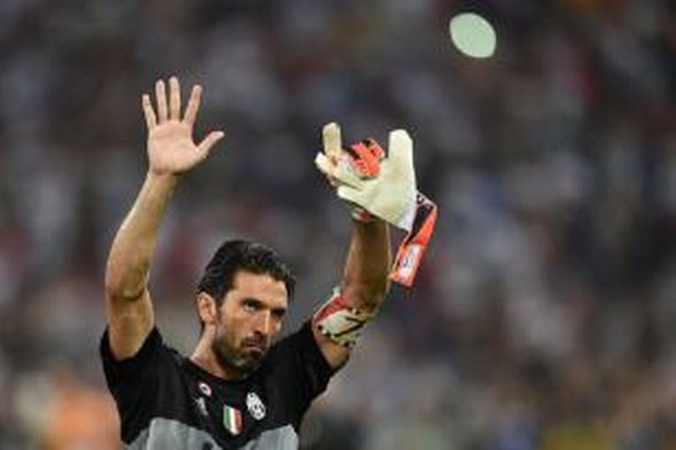 Penjaga gawang Juventus, Gianluigi Buffon.