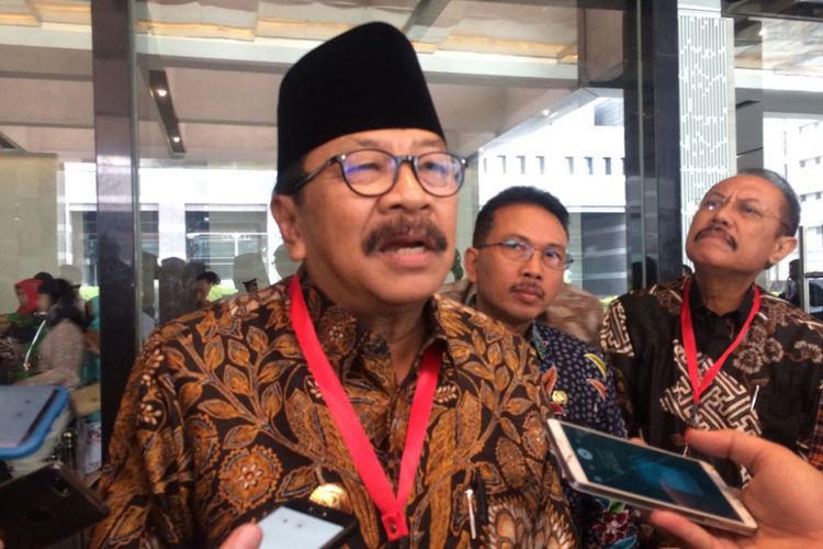 Ketua DPD Partai Demokrat Jawa Timur, Soekarwo ketika ditemui di hotel Bidakara, Jakarta, Rabu (7/2/2018). 