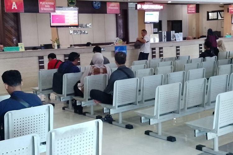 Bayar Pajak Kendaraan di Jateng Kini Tak Perlu KTP Pemilik Lama, Balik Nama Gratis
