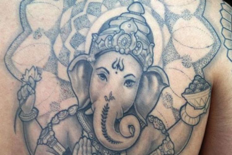 ilustrasi tato Ganesha.