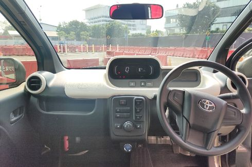 Kabin Mobil Listrik Mini Toyota C+Pod, Tampak Kecil tapi Lega