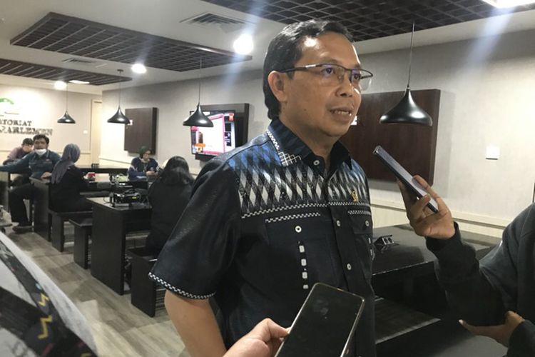 Ketua Badan Pembina Organisasi Keanggotaan dan Kaderisasi (BPOPKK) Partai Demokrat Herman Khaeron di Gedung DPR RI, Senayan, Jakarta, Kamis (6/4/2023). 