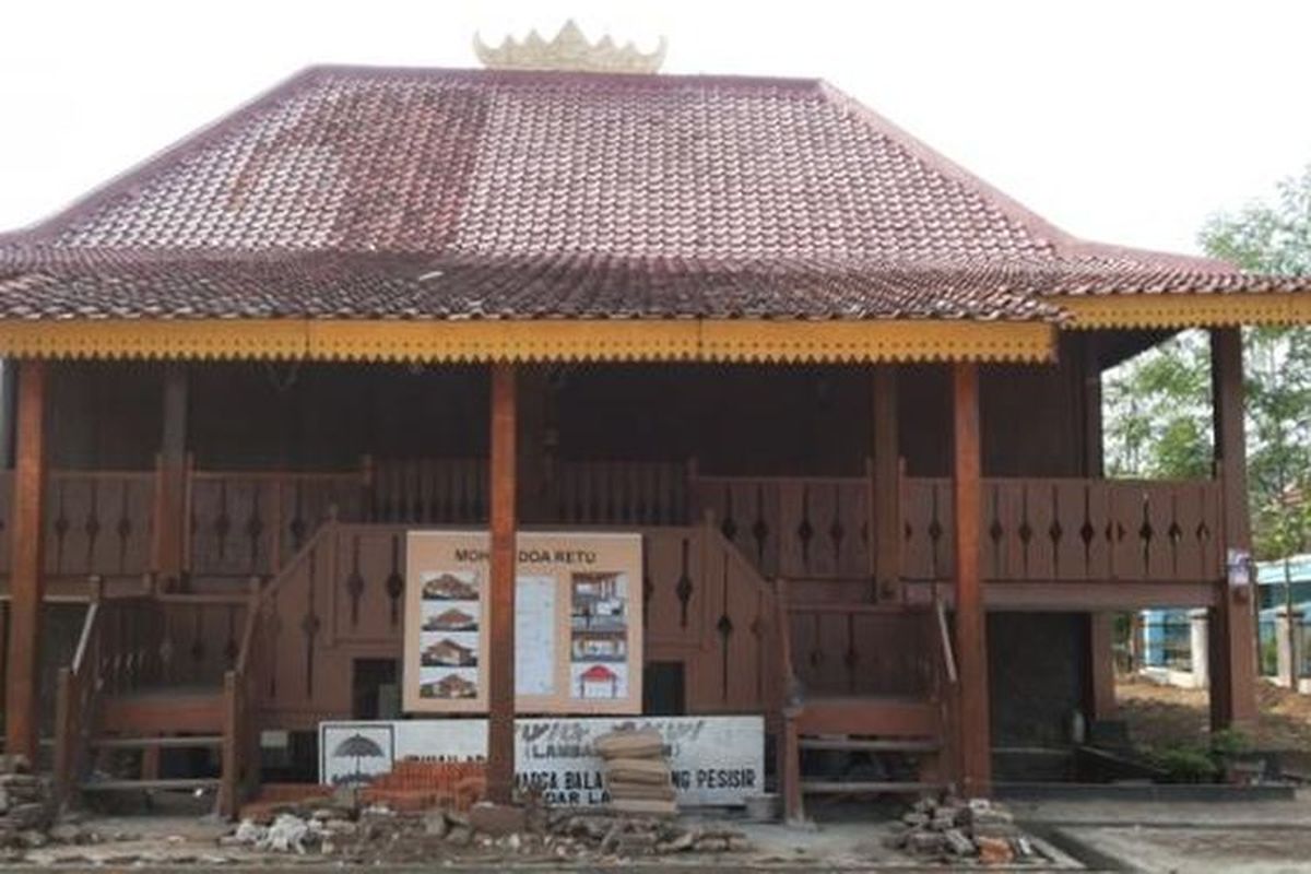 Rumah Adat Lampung