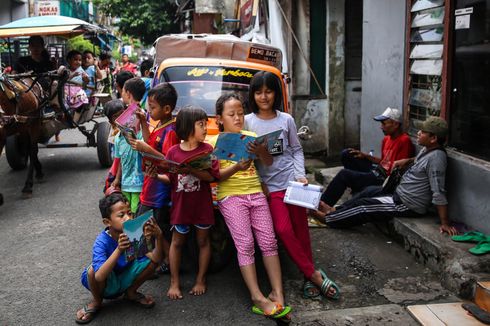 Kiat Membesarkan Anak yang Suka Membaca