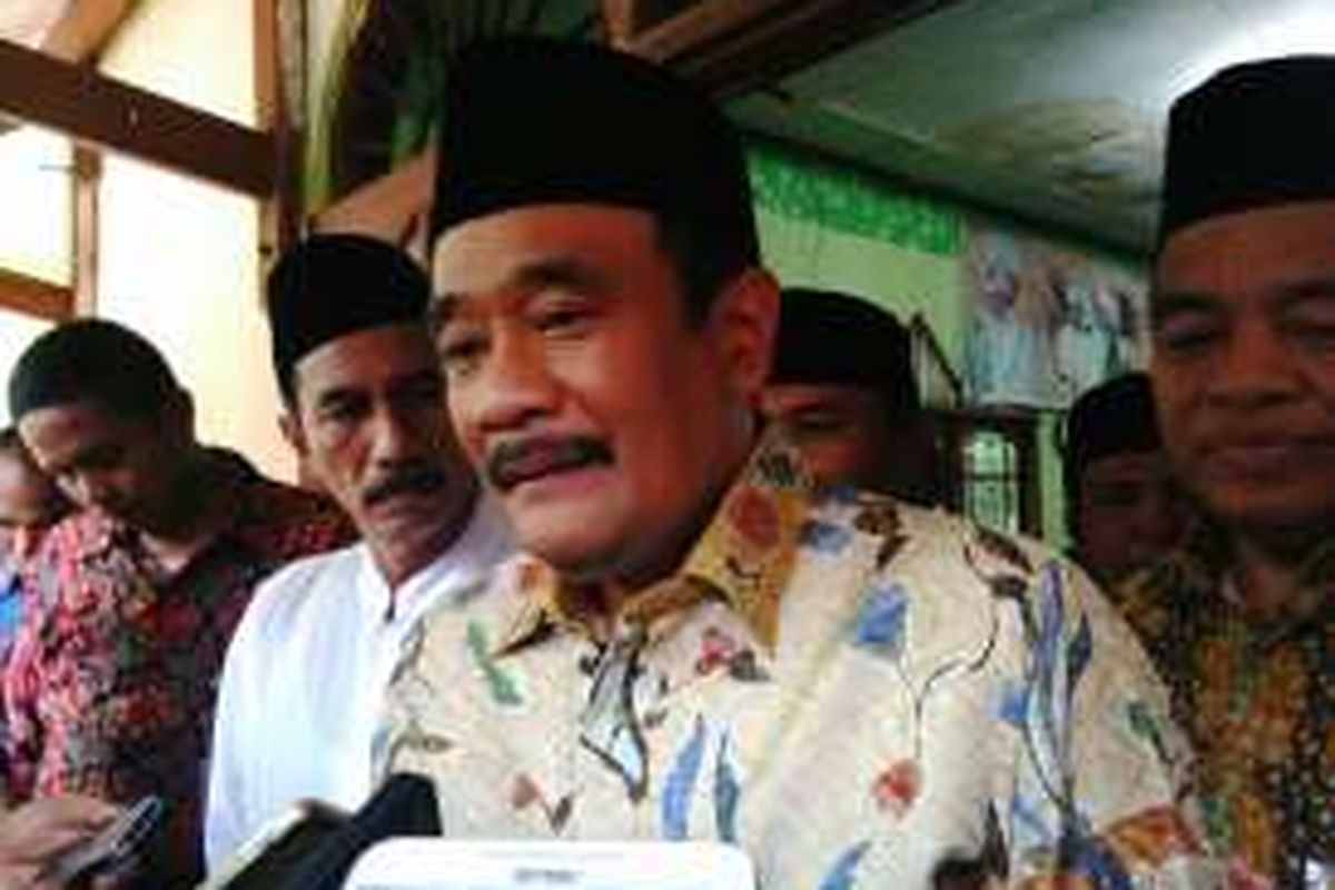 Wakil Gubernur DKI Jakarta Djarot Saiful Hidayat di Masjid Al Abror, Makasar, Jakarta Timur, Jumat (22/4/2016).