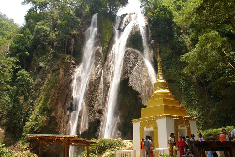 Tempat wisata bernama Air Terjun Dat Taw Gyaint di Myanmar (dok. https://www.myanmartours.us/).