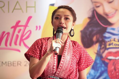 Siti Badriah: Dulu Duit Pas-pasan, Makan Satu Mi Instan Dibagi Dua