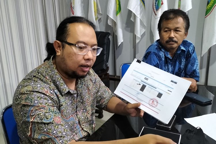 Wakil Sekjen (Sekertaris Jendral) National Paralympic Committee (NPC) Indonesia Rima Ferdianto dan Ketua Departemen Hubungan Luar Negeri NPC Indonesia, Sukanti Rahardjo Bintoro