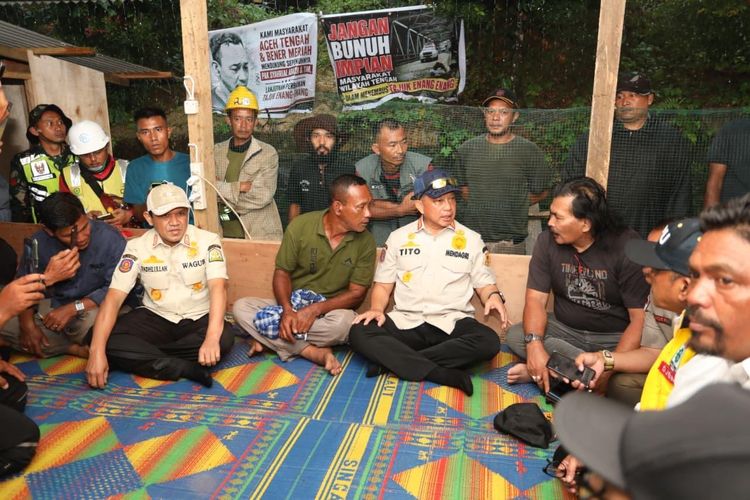 Warga Bener Meriah Berterima Kasih, Satgas PRR Perkuat Struktur Jembatan Enang-Enang