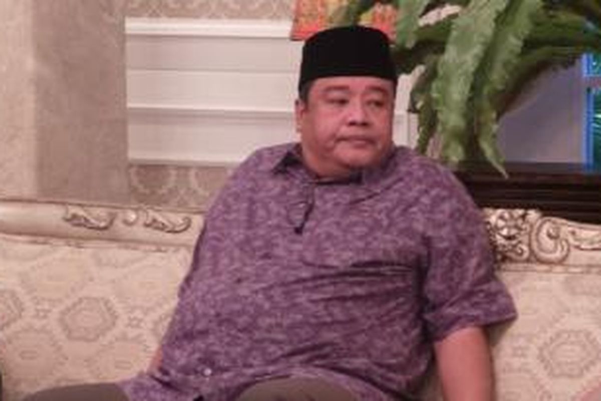 Ketua fraksi Partai Nasdem DPRD DKI Bestari Barus saat menghadiri buka puasa bersama DKI-DPRD, di rumah dinas gubernur, Jalan Taman Suropati Nomor 7, Menteng, Jakarta, Kamis (9/7/2015). 