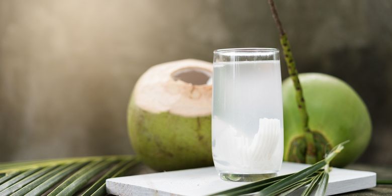 8 Minuman Yang Baik Untuk Penderita Asam Lambung Halaman All Kompas Com