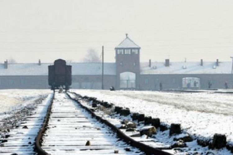 Auschwitz-Birkenau adalah kamp Nazi terbesar di Polandia