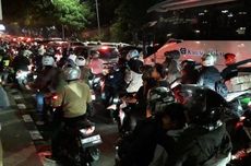 Puncak Bogor Macet Total, Wisatawan Ini Batal Pulang dan Terpaksa Sewa Vila Lagi