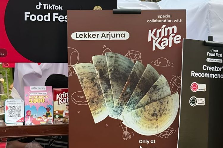 DOK. Kapal Api.