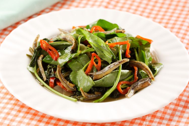 Ilustrasi cah kangkung teri.