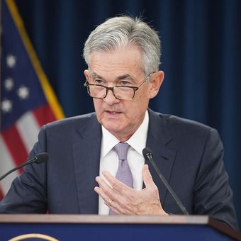 Gubernur dan Ketua Federal Reserve Jerome Powell.