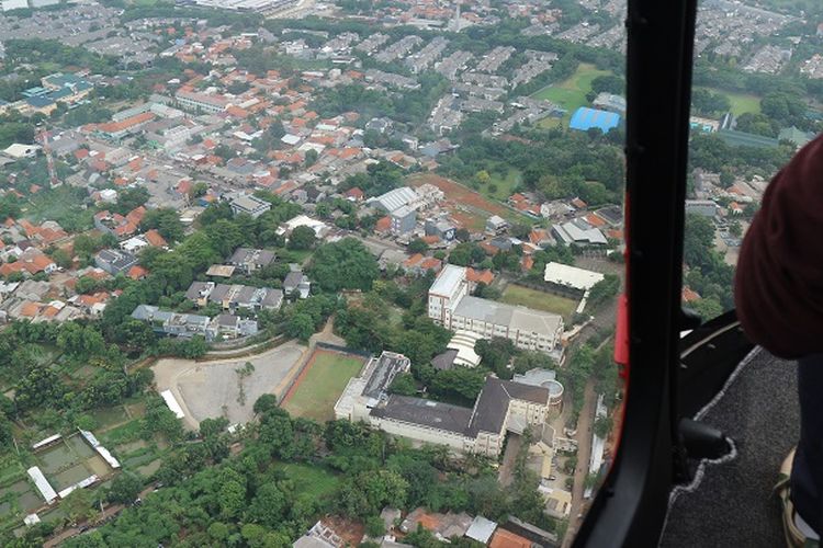 Pemandangan BSD dari atas helikopter Helicity, Tangerang Selatan, Selasa (31/12/2019).