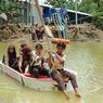 Banjir Grobogan, Siswa di Baturagung Terpaksa Naik Perahu ke Sekolah