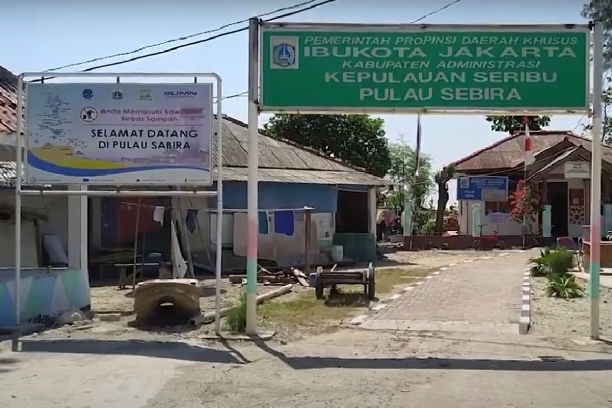 Pulau Sabira Kelurahan Pulau Harapan, Kepulauan Seribu. 