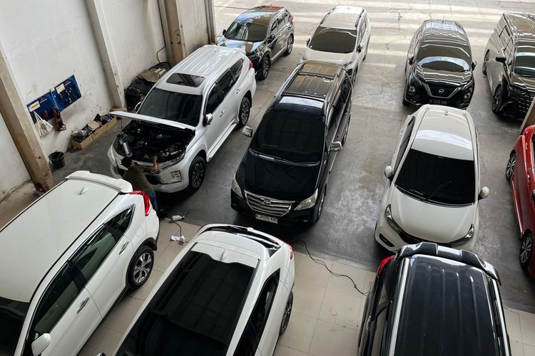 Pasar mobil bekas diklaim lesu pada 2025