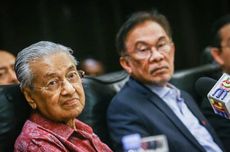 PM Malaysia Mahathir Tegaskan Tak Akan Mundur Tahun Depan