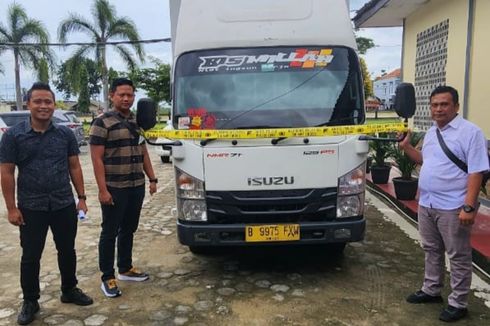 Angkut Kayu Hasil Penebangan Liar di Hutan Register 38 Lampung, 2 Pedagang Gelap Ditangkap