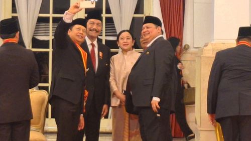 Luhut Ajak Seluruh Kader Dukung Bahlil Menangkan Golkar di Pilkada 2024